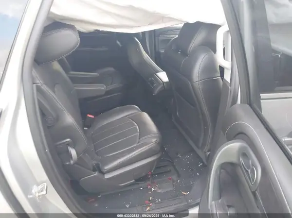 5GAKRBKD8GJ316410 2016 BUICK ENCLAVE - Image 8