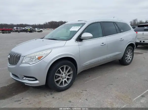 5GAKRBKD8HJ207091 2017 BUICK ENCLAVE - Image 2