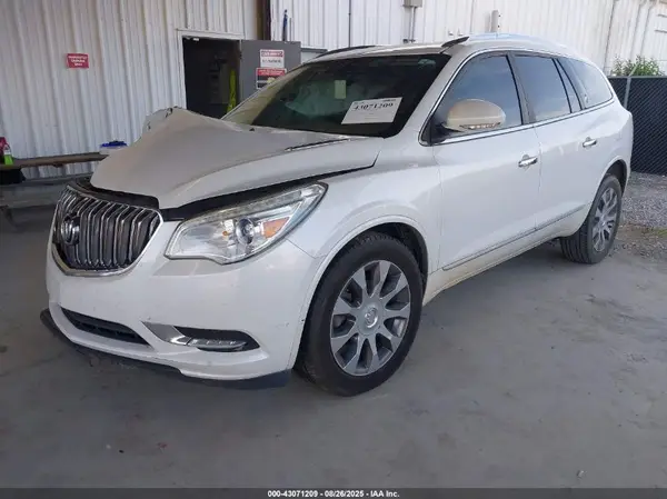 5GAKRBKD8HJ212159 2017 BUICK ENCLAVE - Image 2