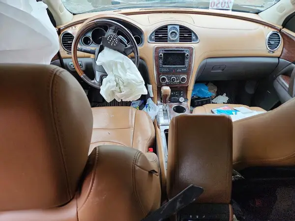 5GAKRBKD8HJ335833 2017 BUICK ENCLAVE - Image 8