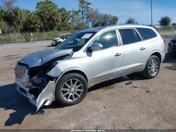 5GAKRBKD9GJ122677 2016 BUICK ENCLAVE - Image 2