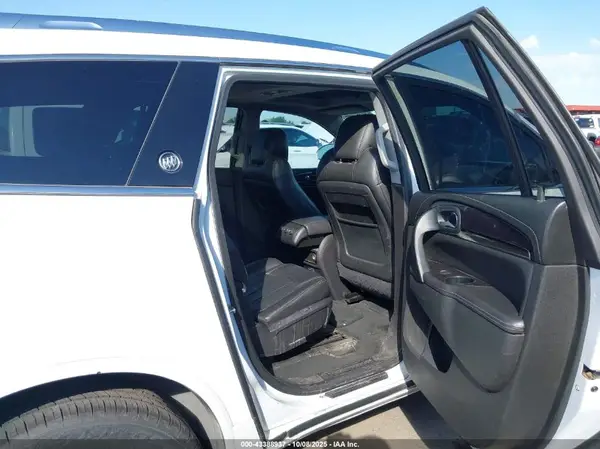 5GAKRBKD9GJ126910 2016 BUICK ENCLAVE - Image 8