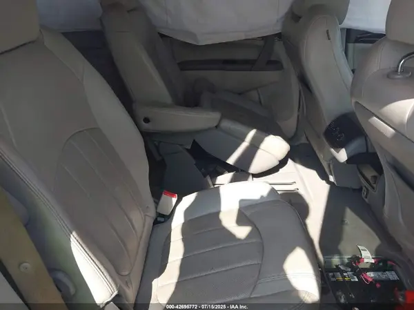 5GAKRBKD9GJ346015 2016 BUICK ENCLAVE - Image 8