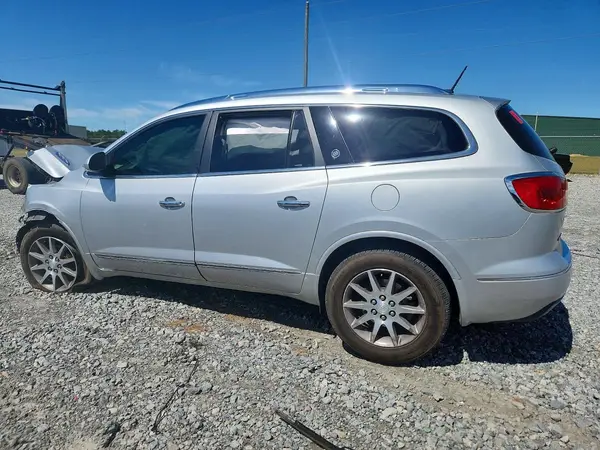 5GAKRBKD9HJ111051 2017 BUICK ENCLAVE - Image 2