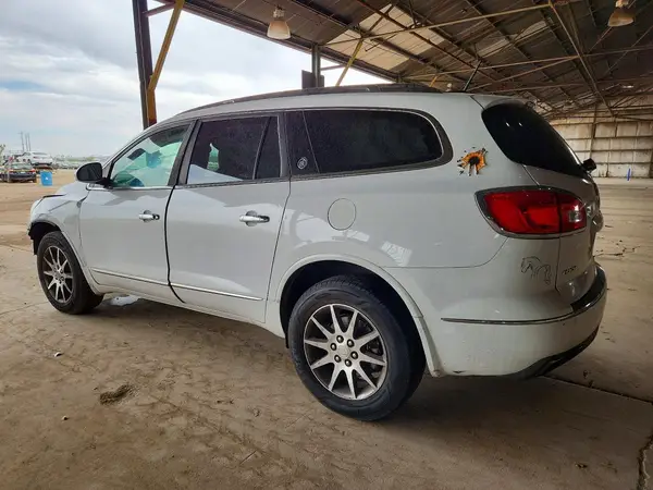 5GAKRBKD9HJ115262 2017 BUICK ENCLAVE - Image 2
