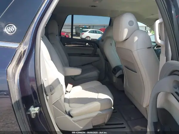 5GAKRBKD9HJ231898 2017 BUICK ENCLAVE - Image 8