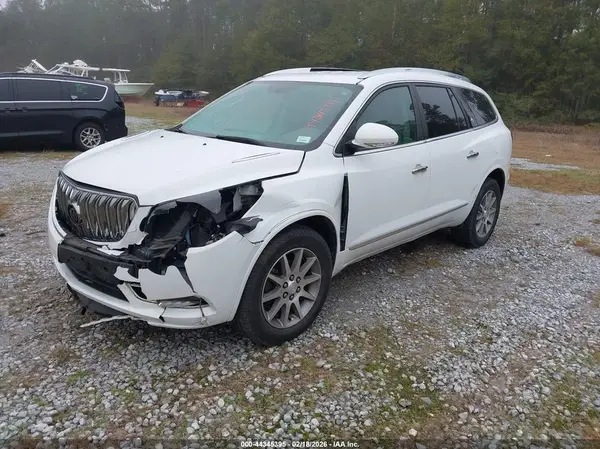 5GAKRBKD9HJ272001 2017 BUICK ENCLAVE - Image 2