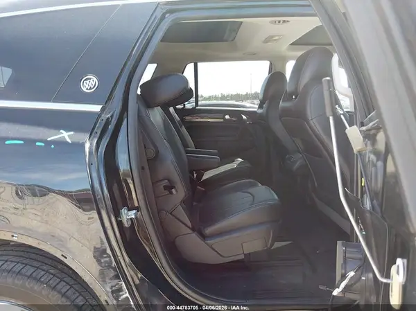 5GAKRBKD9HJ299604 2017 BUICK ENCLAVE - Image 8