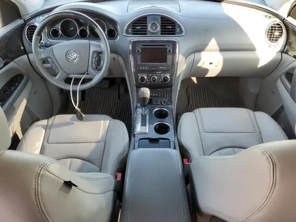 5GAKRBKD9HJ330530 2017 BUICK ENCLAVE - Image 8