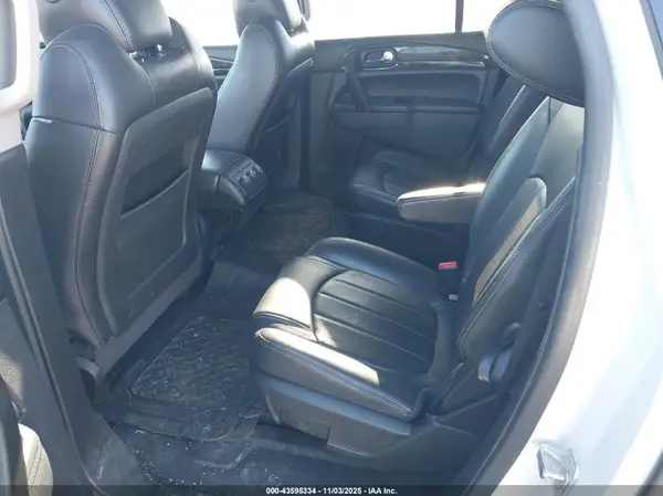 5GAKRBKD9HJ346808 2017 BUICK ENCLAVE - Image 8