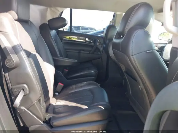 5GAKRBKDXHJ162087 2017 BUICK ENCLAVE - Image 8