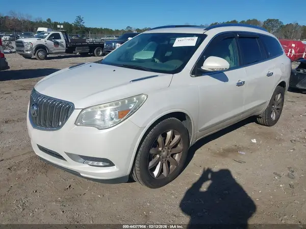 5GAKRCKD1GJ304895 2016 BUICK ENCLAVE - Image 2