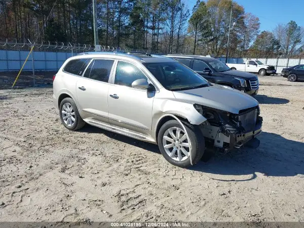 5GAKRCKD1HJ200019 2017 BUICK ENCLAVE - Image 1