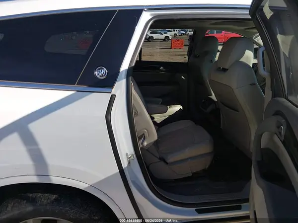 5GAKRCKD1HJ325697 2017 BUICK ENCLAVE - Image 8