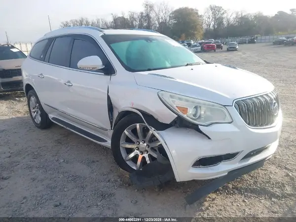 5GAKRCKD2GJ250085 2016 BUICK ENCLAVE - Image 1