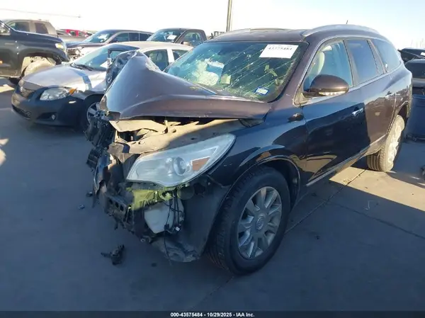 5GAKRCKD2HJ324624 2017 BUICK ENCLAVE - Image 2