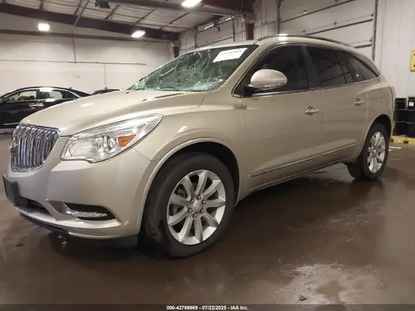 5GAKRCKD3GJ130117 2016 BUICK ENCLAVE - Image 2