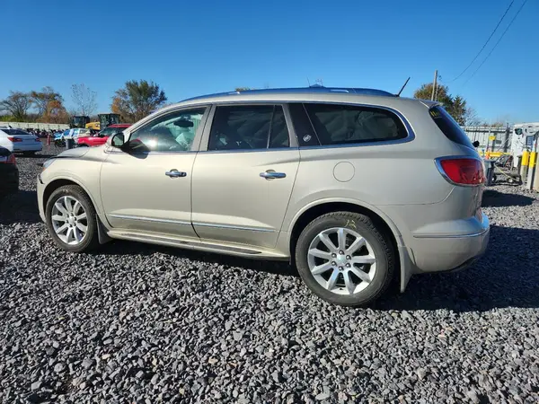 5GAKRCKD3GJ215801 2016 BUICK ENCLAVE - Image 2