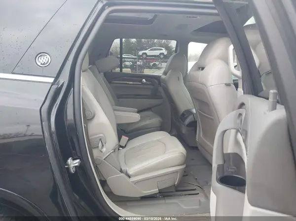 5GAKRCKD3HJ127560 2017 BUICK ENCLAVE - Image 8