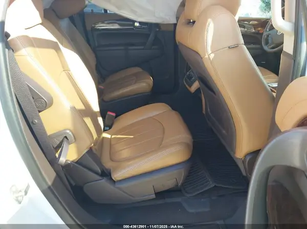 5GAKRCKD3HJ129115 2017 BUICK ENCLAVE - Image 8