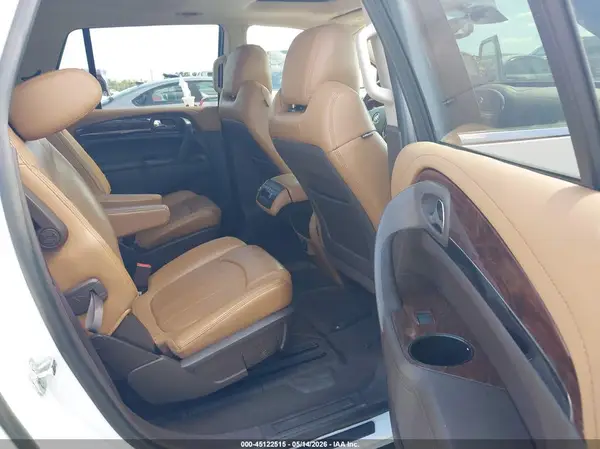 5GAKRCKD3HJ322770 2017 BUICK ENCLAVE - Image 8