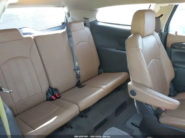 5GAKRCKD4GJ144916 2016 BUICK ENCLAVE - Image 8