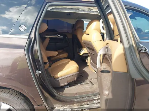 5GAKRCKD7HJ154079 2017 BUICK ENCLAVE - Image 8