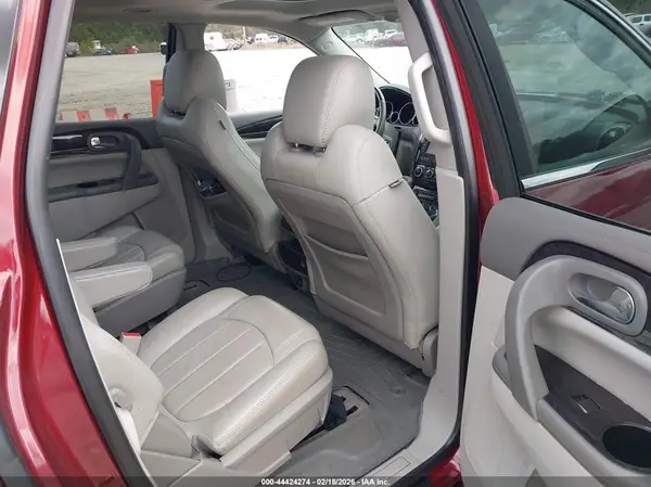 5GAKRCKD7HJ223501 2017 BUICK ENCLAVE - Image 8