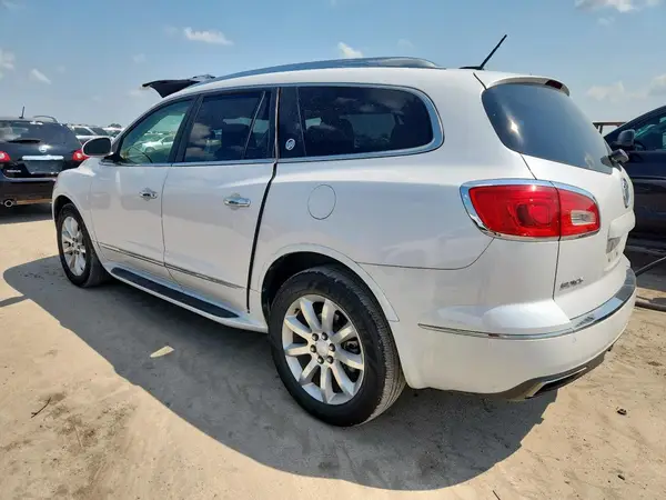 5GAKRCKD8GJ114558 2016 BUICK ENCLAVE - Image 2