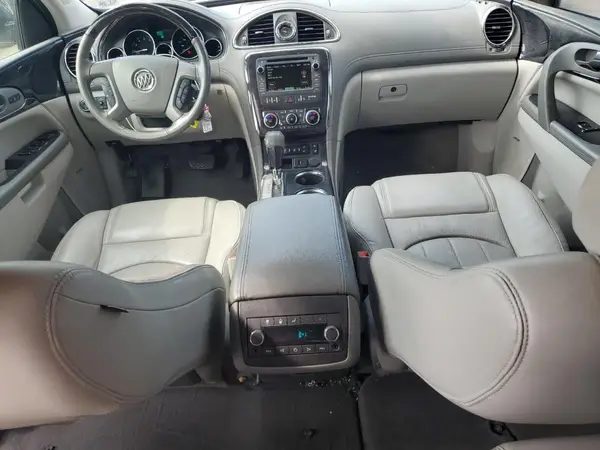 5GAKRCKD8HJ352931 2017 BUICK ENCLAVE - Image 8