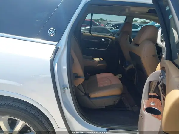5GAKRCKD9GJ137640 2016 BUICK ENCLAVE - Image 8