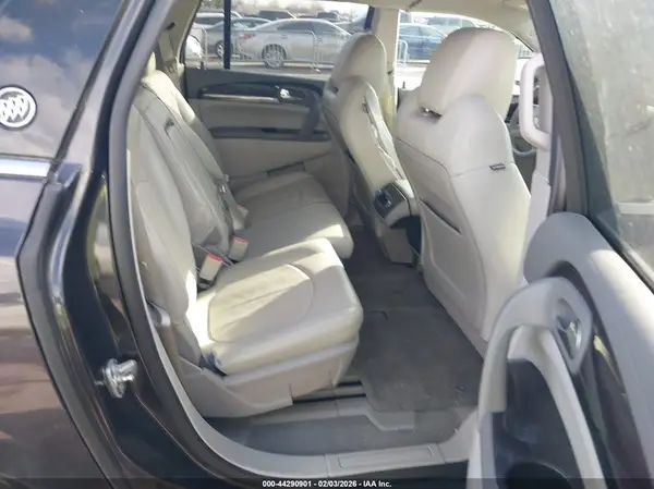 5GAKRCKD9HJ185866 2017 BUICK ENCLAVE - Image 8