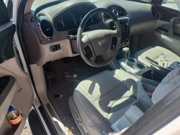 5GAKRCKD9HJ228523 2017 BUICK ENCLAVE - Image 8
