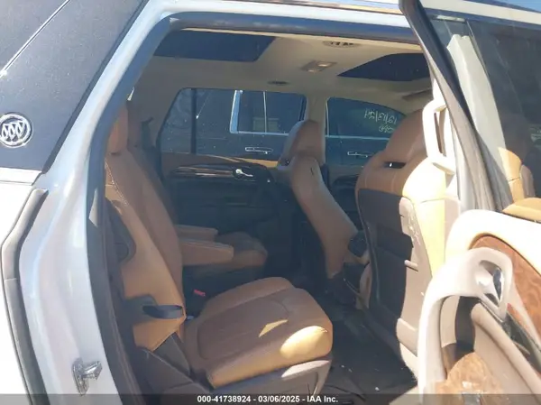 5GAKRCKD9HJ237268 2017 BUICK ENCLAVE - Image 8