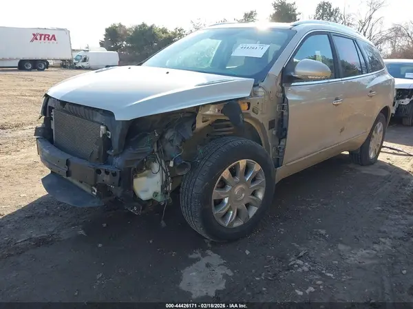 5GAKVBKD0GJ201621 2016 BUICK ENCLAVE - Image 2