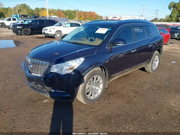 5GAKVBKD0HJ133970 2017 BUICK ENCLAVE - Image 2