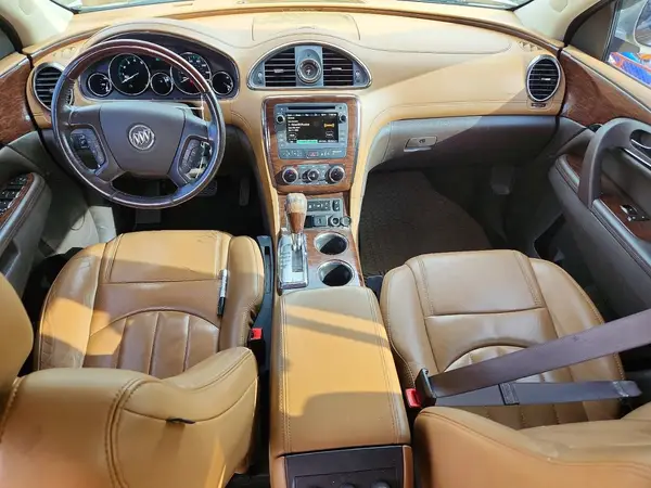 5GAKVBKD0HJ164992 2017 BUICK ENCLAVE - Image 8