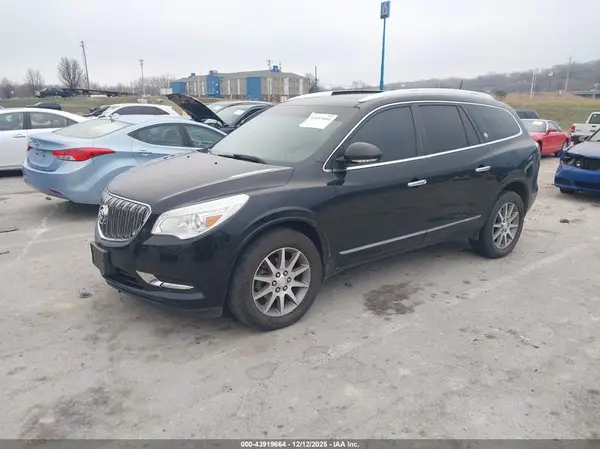 5GAKVBKD0HJ195482 2017 BUICK ENCLAVE - Image 2