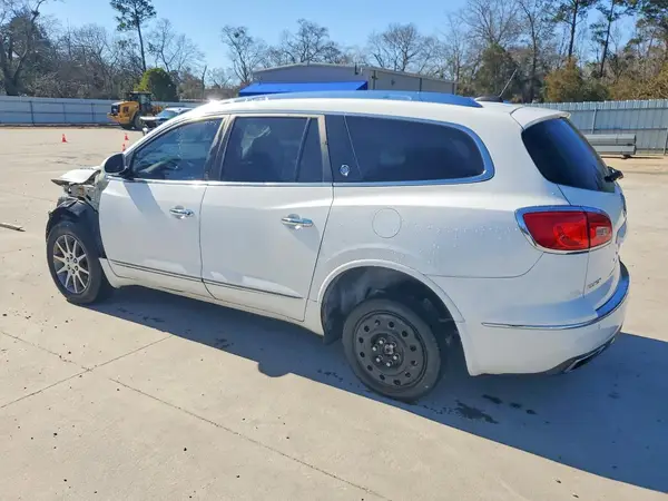 5GAKVBKD0HJ232613 2017 BUICK ENCLAVE - Image 2