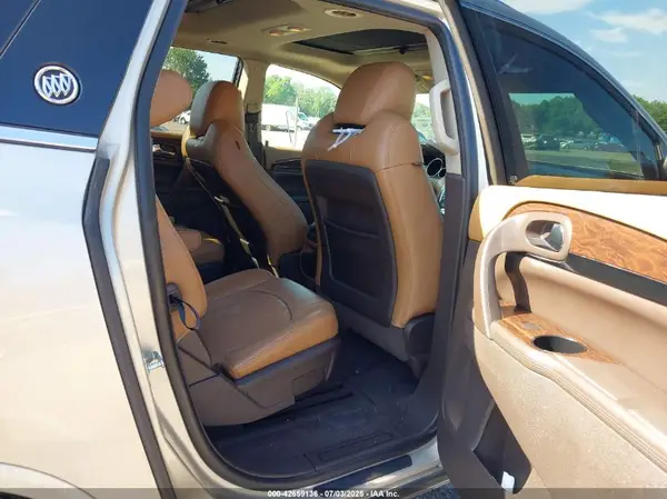 5GAKVBKD1GJ255607 2016 BUICK ENCLAVE - Image 8