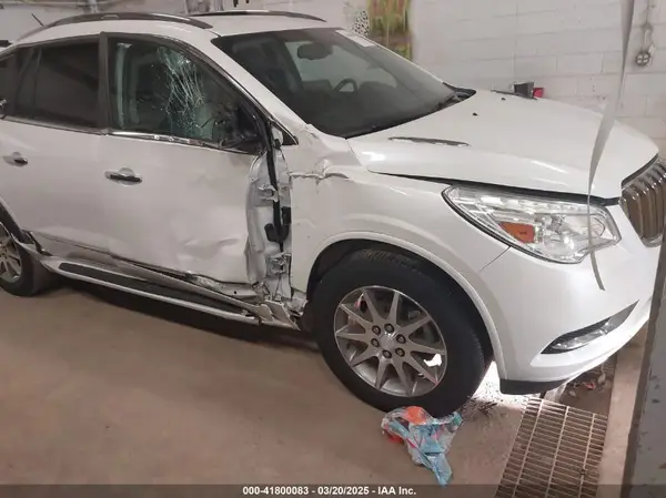 5GAKVBKD1HJ238114 2017 BUICK ENCLAVE - Image 1