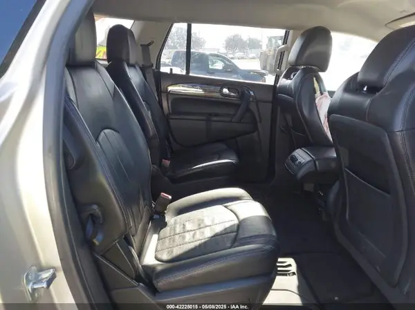 5GAKVBKD2GJ109202 2016 BUICK ENCLAVE - Image 8