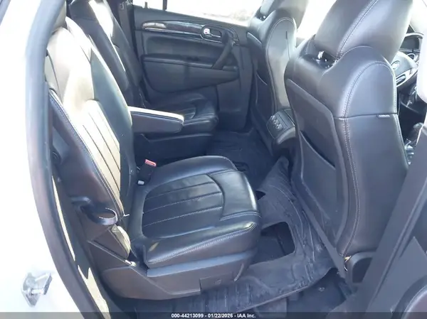 5GAKVBKD2GJ112620 2016 BUICK ENCLAVE - Image 8
