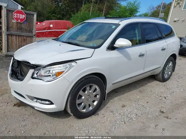 5GAKVBKD2GJ231073 2016 BUICK ENCLAVE - Image 2