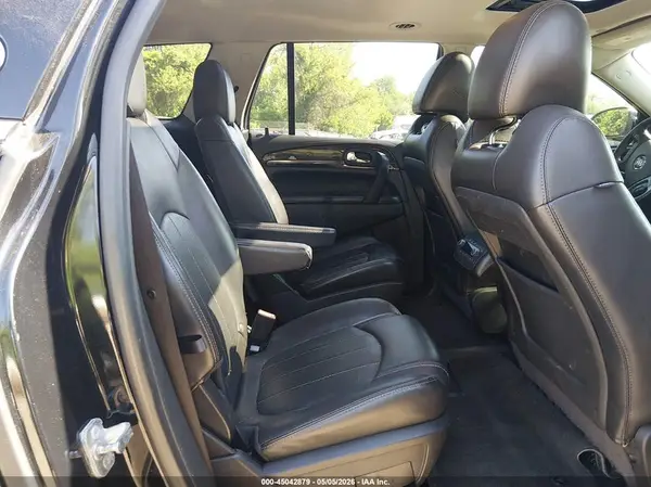 5GAKVBKD2HJ131461 2017 BUICK ENCLAVE - Image 8
