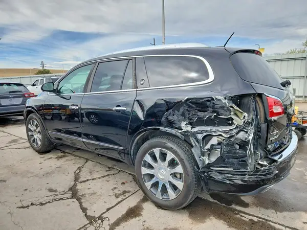 5GAKVBKD2HJ235948 2017 BUICK ENCLAVE - Image 2