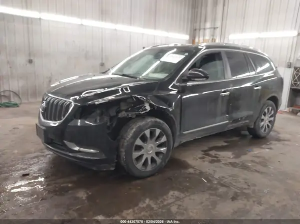 5GAKVBKD2HJ244262 2017 BUICK ENCLAVE - Image 2