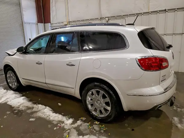 5GAKVBKD2HJ268304 2017 BUICK ENCLAVE - Image 2