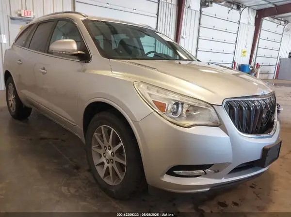 5GAKVBKD2HJ339677 2017 BUICK ENCLAVE - Image 1