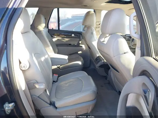 5GAKVBKD3GJ181039 2016 BUICK ENCLAVE - Image 8